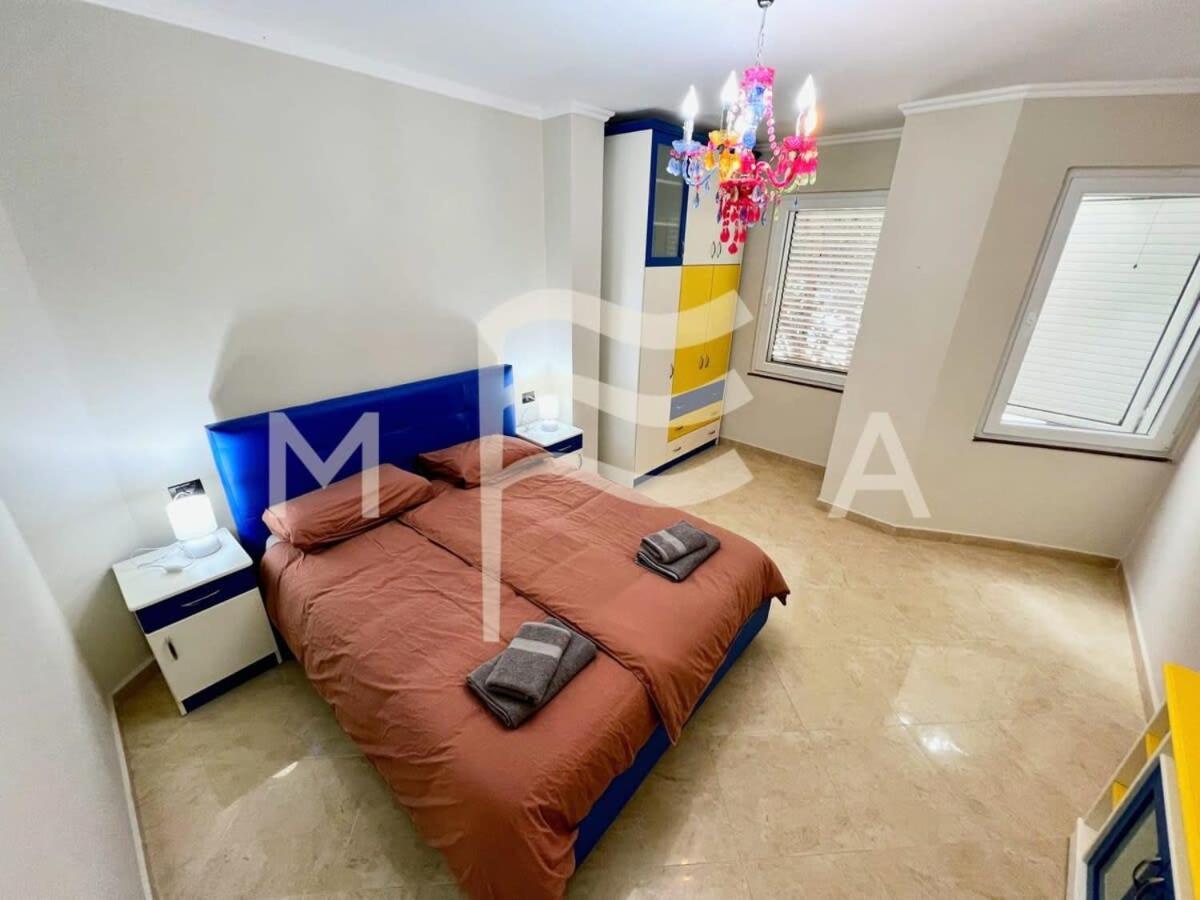 3 Bedroom Beachfront 834